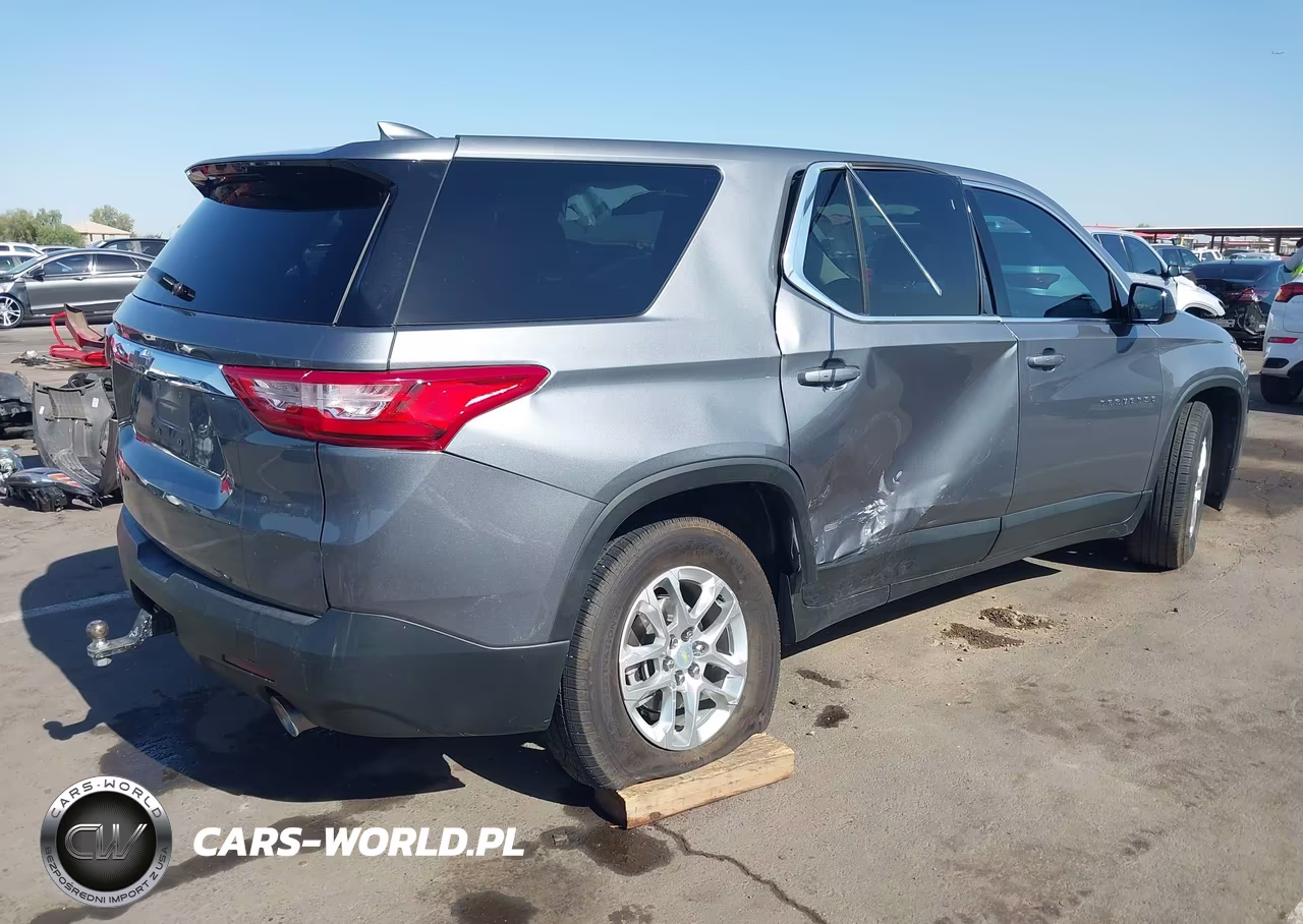 2020 Chevrolet Traverse Fwd Ls VIN:1GNERFKW2LJ298461 - 4