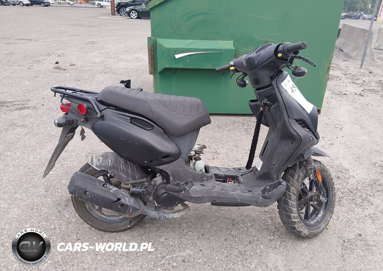 2022 Genuine Scooter Co. Roughhouse 50 VIN:RFVPMP206N1022830 - 12