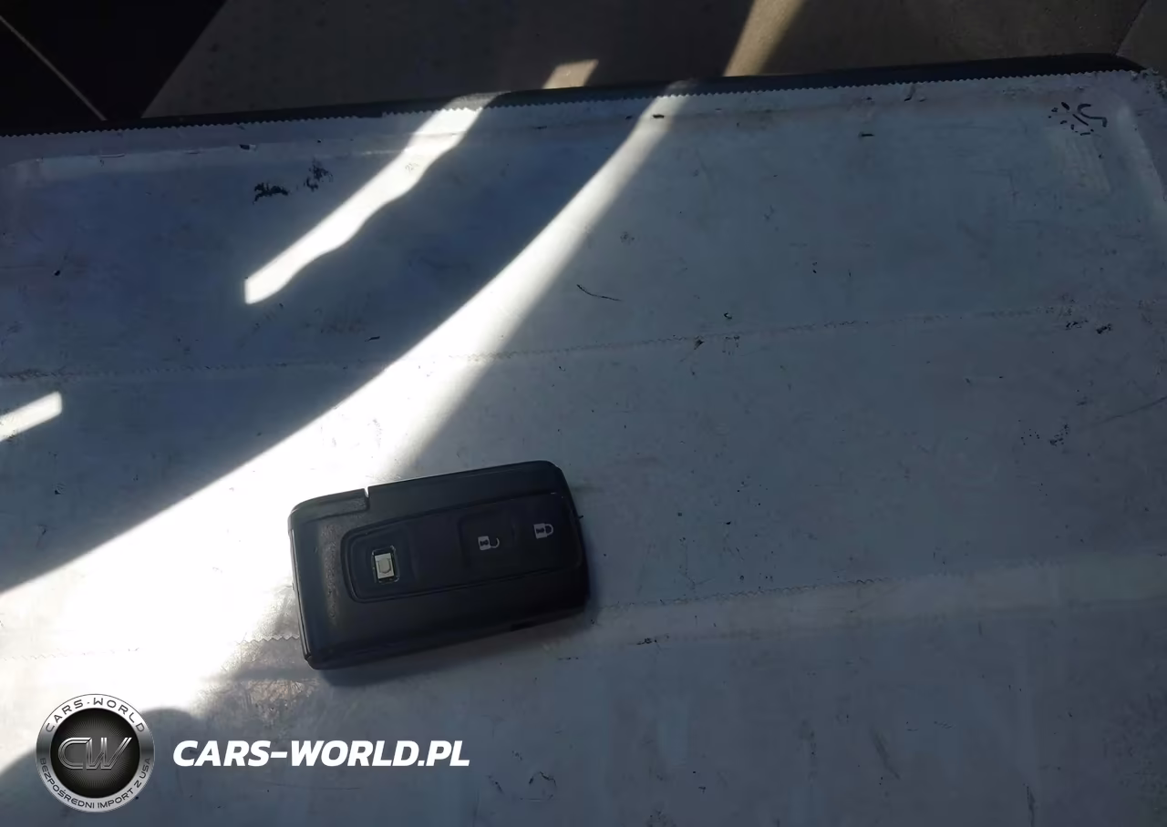 2008 Toyota Prius VIN:JTDKB20U987815432 - 11