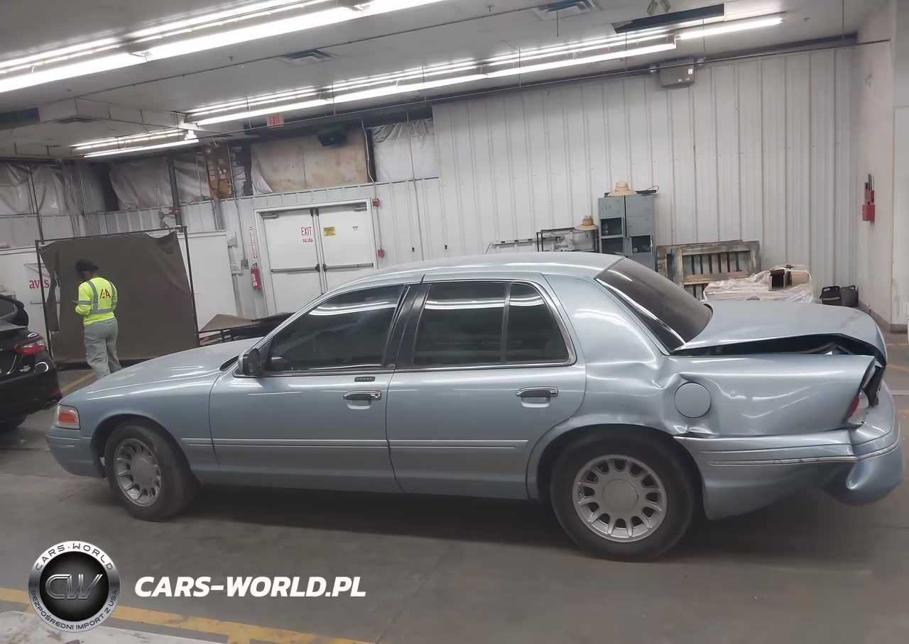 2002 Ford Crown Victoria Lx VIN:2FAFP74W02X159611 - 14