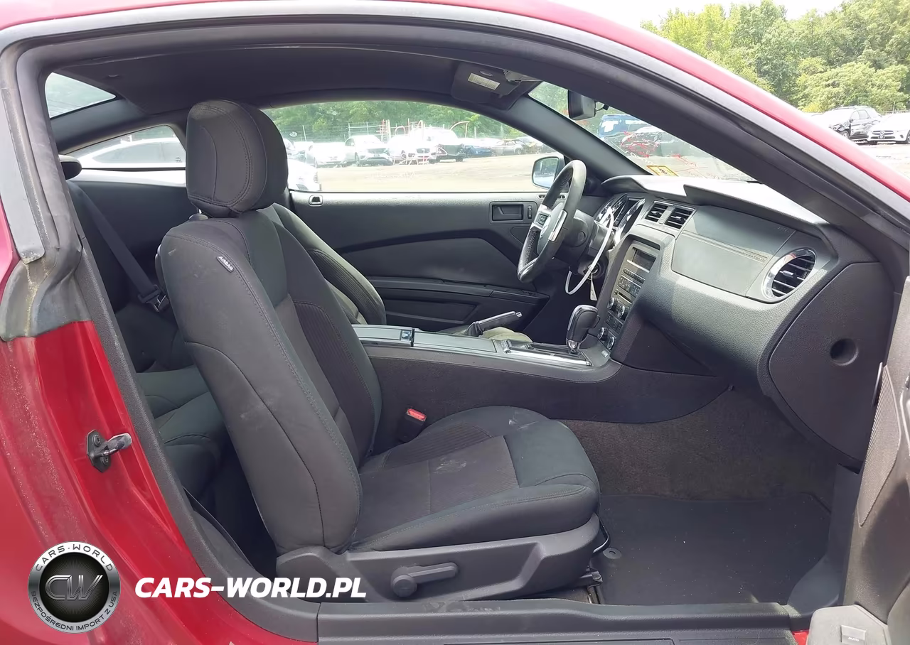 2014 Ford Mustang V6 VIN:1ZVBP8AM2E5220879 - 5