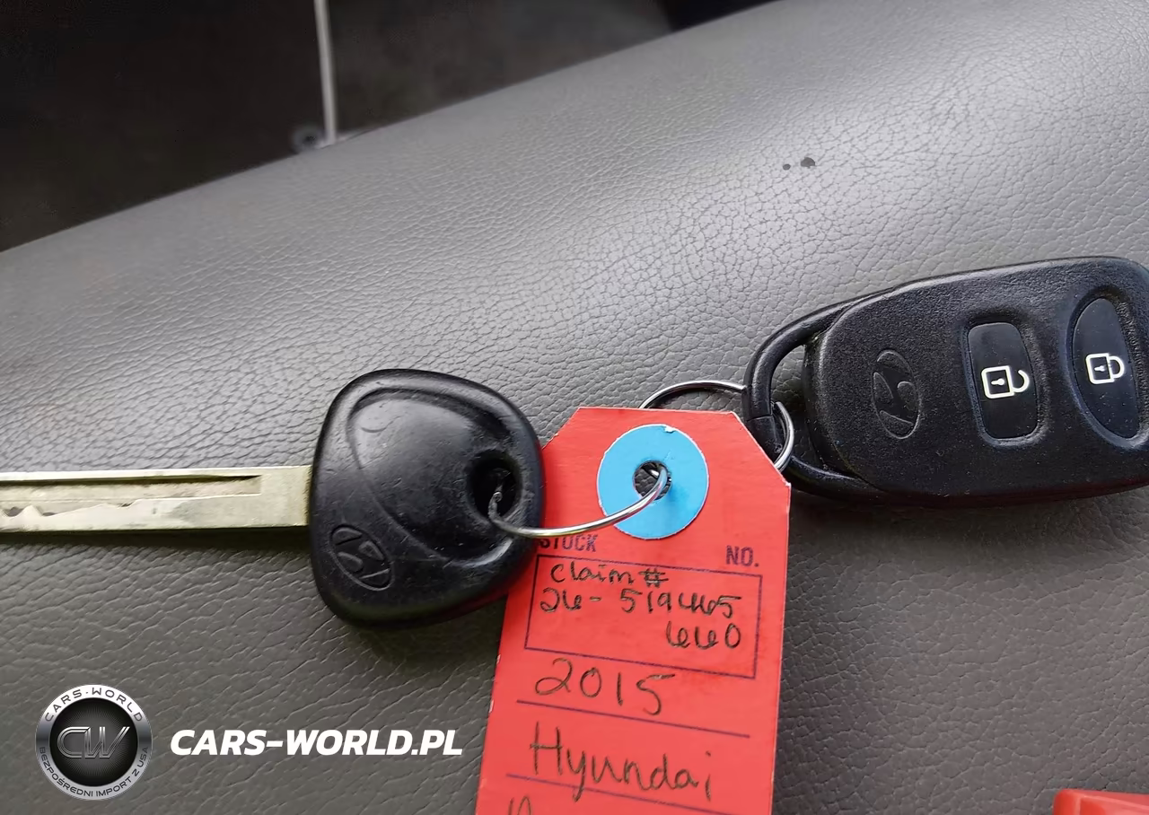 2015 Hyundai Accent Gls VIN:KMHCT4AE3FU825498 - 11