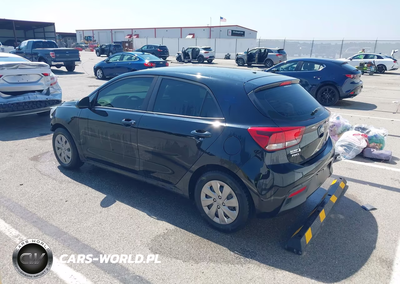 2019 Kia Rio 5-Door S VIN:3KPA25AB4KE176961 - 3