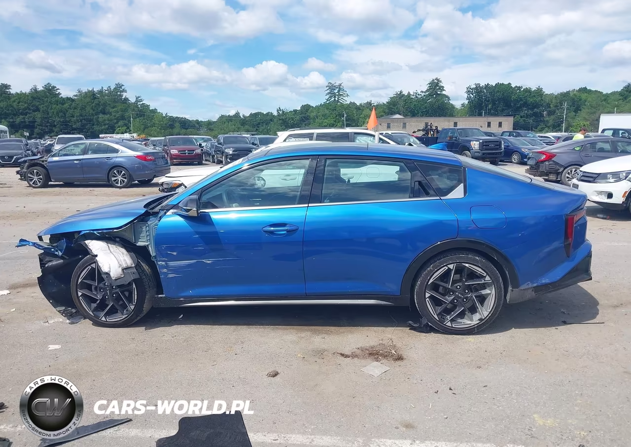 2025 Kia K4 Gt-Line VIN:3KPFW4DE7SE046022 - 15