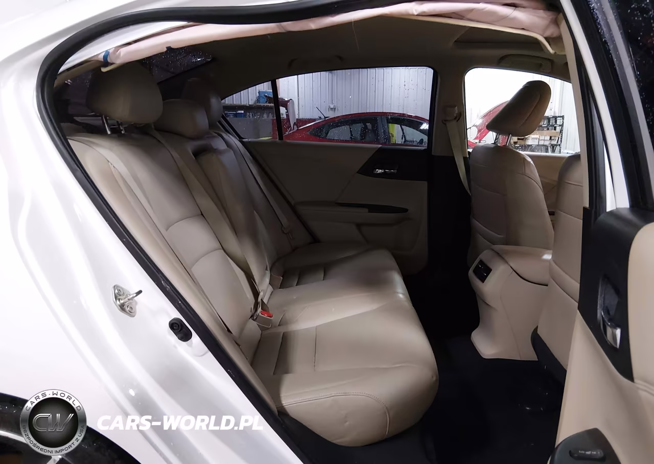 2017 Honda Accord Touring V6 VIN:1HGCR3F90HA012683 - 8