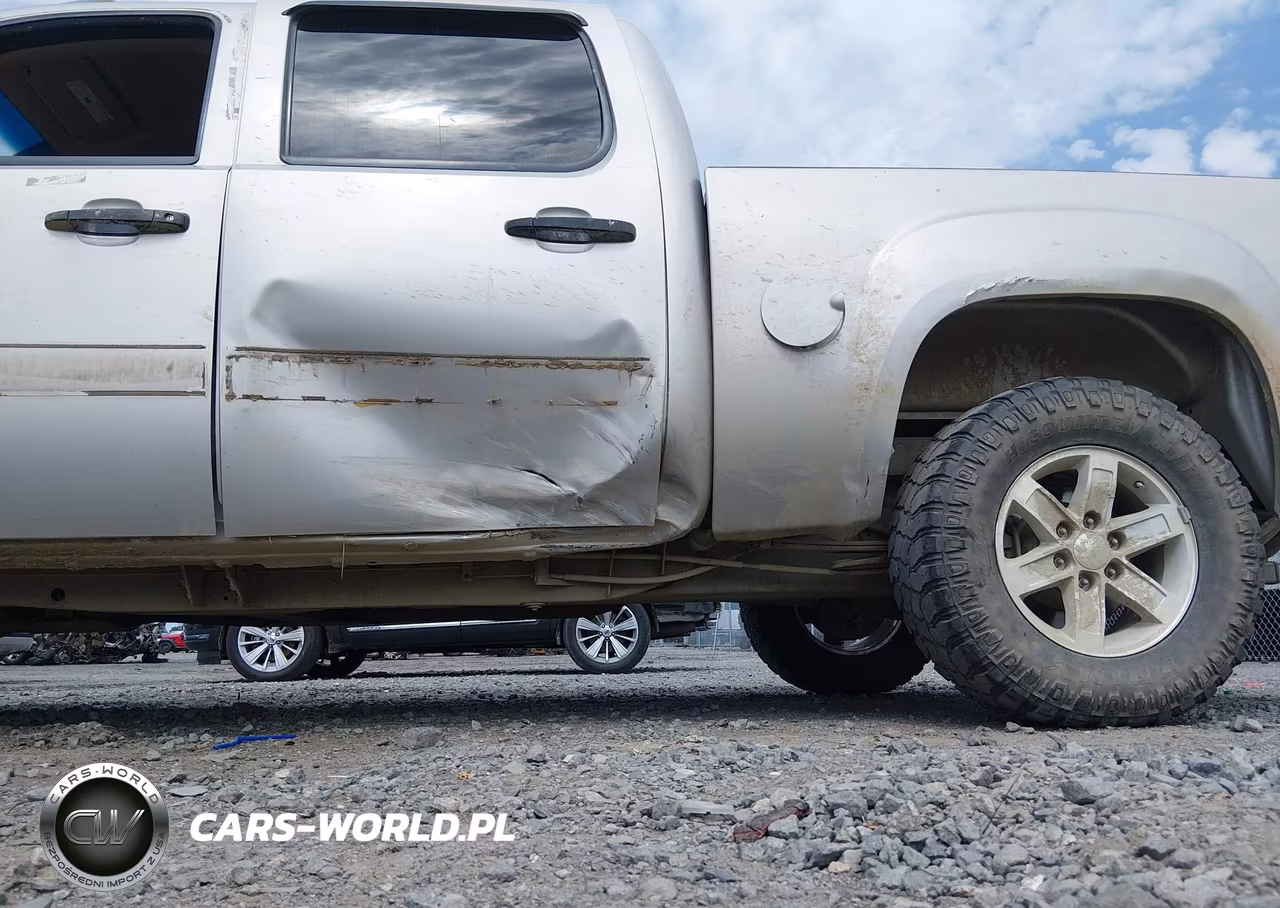 2007 GMC Sierra 1500 Denali VIN:2GTEK638571683364 - 6