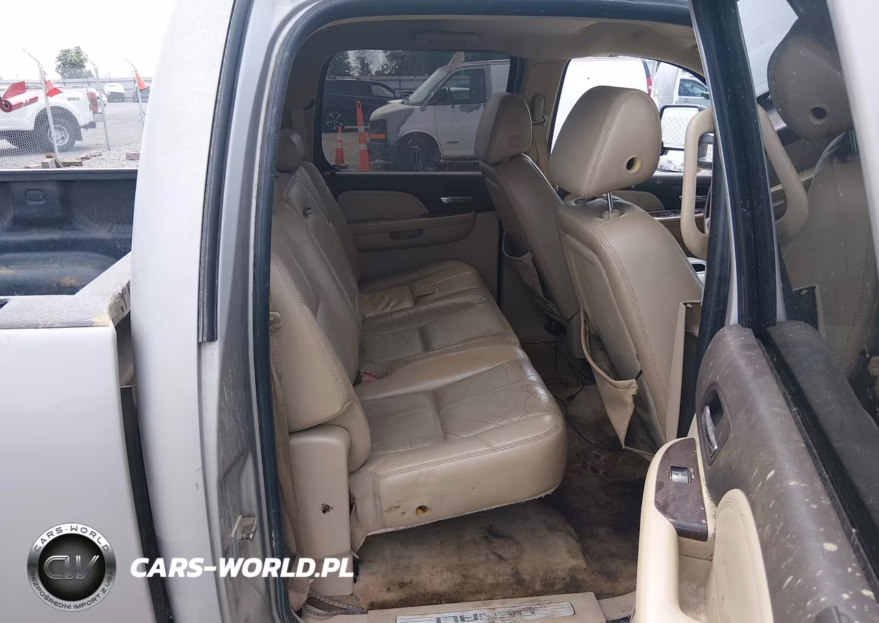2007 GMC Sierra 1500 Denali VIN:2GTEK638571683364 - 8