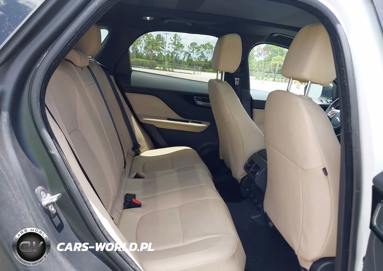 2018 Jaguar F-Pace 20D Premium VIN:SADCJ2FN8JA255522 - 8