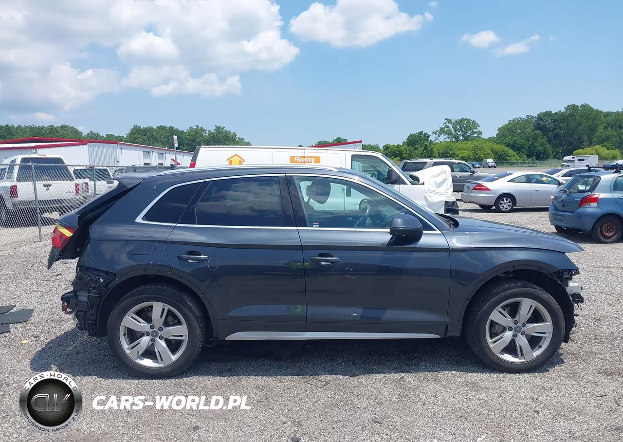 2019 Audi Q5 45 Premium VIN:WA1BNAFY1K2081394 - 14