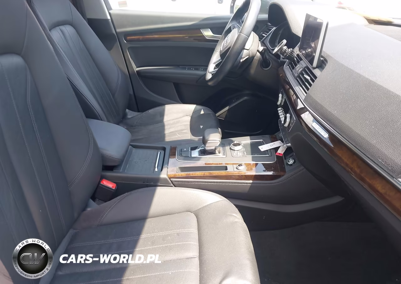 2019 Audi Q5 45 Premium VIN:WA1BNAFY1K2081394 - 5