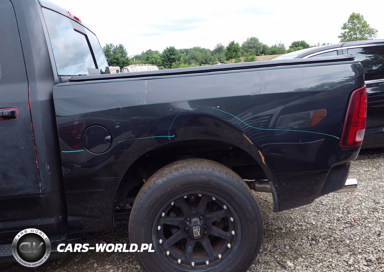 2016 Ram 1500 Sport VIN:1C6RR7MT1GS235698 - 18