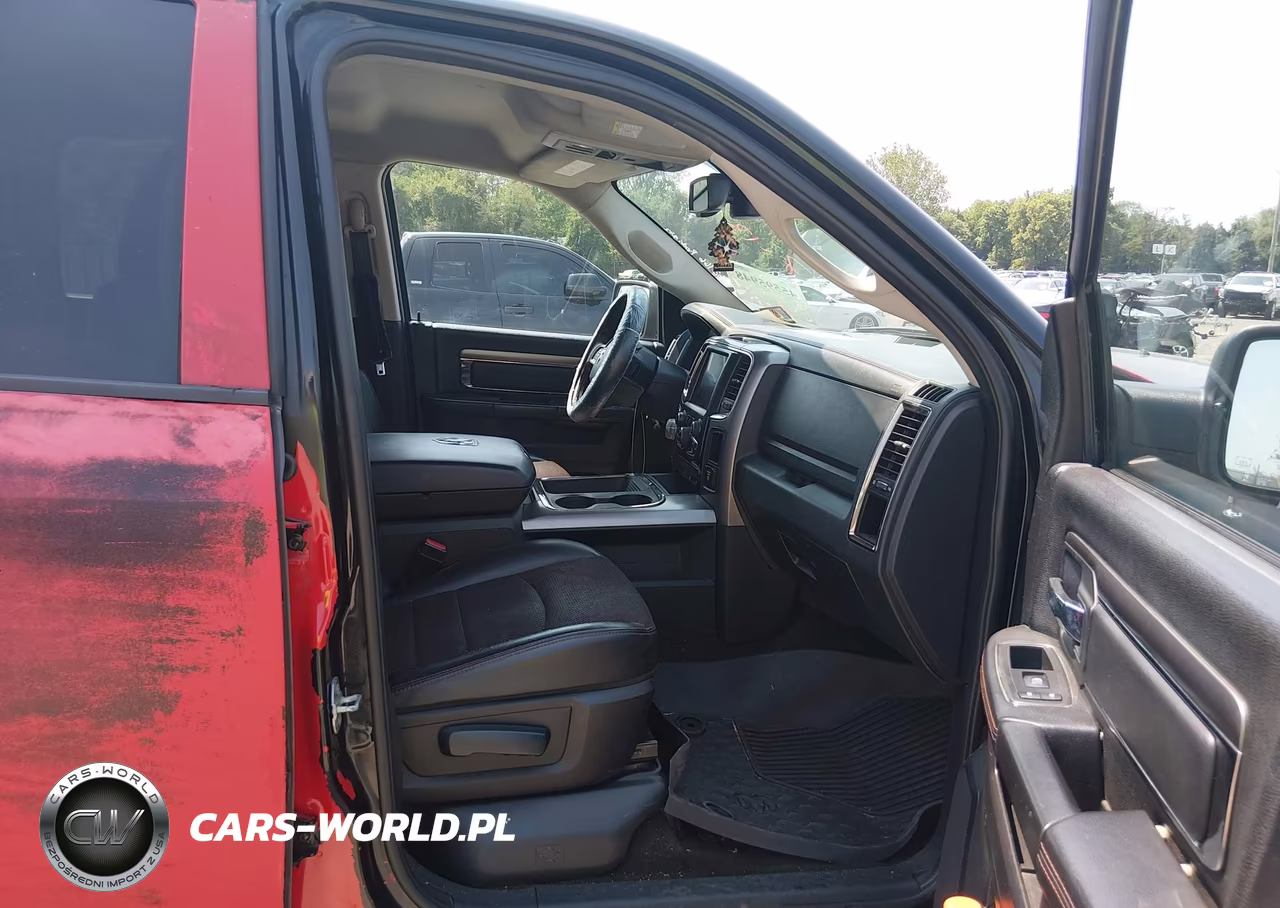 2016 Ram 1500 Sport VIN:1C6RR7MT1GS235698 - 5