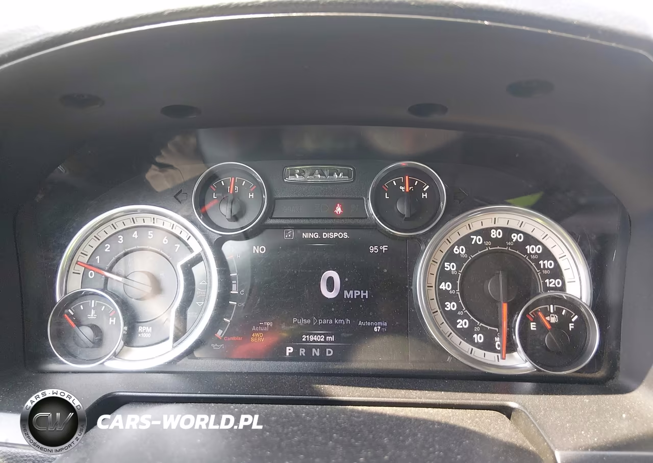 2016 Ram 1500 Sport VIN:1C6RR7MT1GS235698 - 7