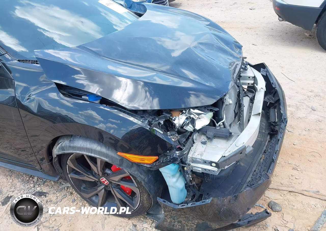2018 Honda Civic Sport VIN:SHHFK7H46JU231247 - 18