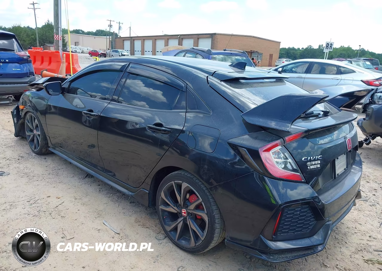 2018 Honda Civic Sport VIN:SHHFK7H46JU231247 - 3
