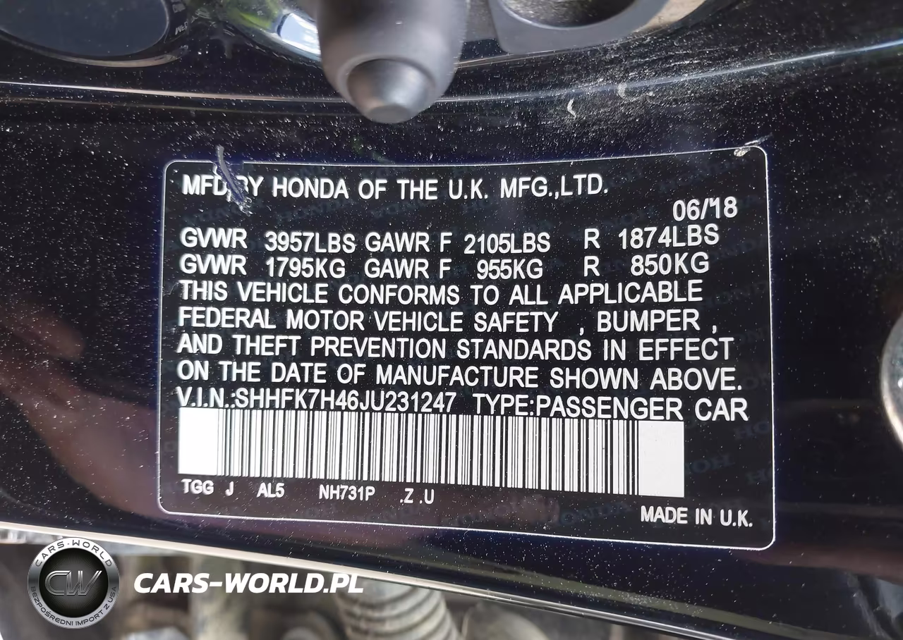 2018 Honda Civic Sport VIN:SHHFK7H46JU231247 - 9