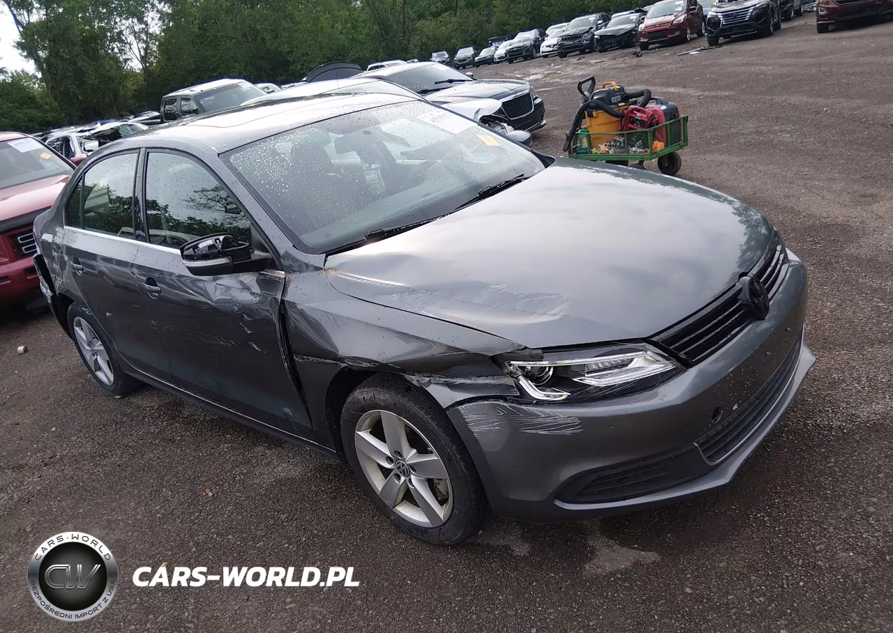 2013 Volkswagen Jetta 2.0L Tdi – zdjęcie 1 z 16