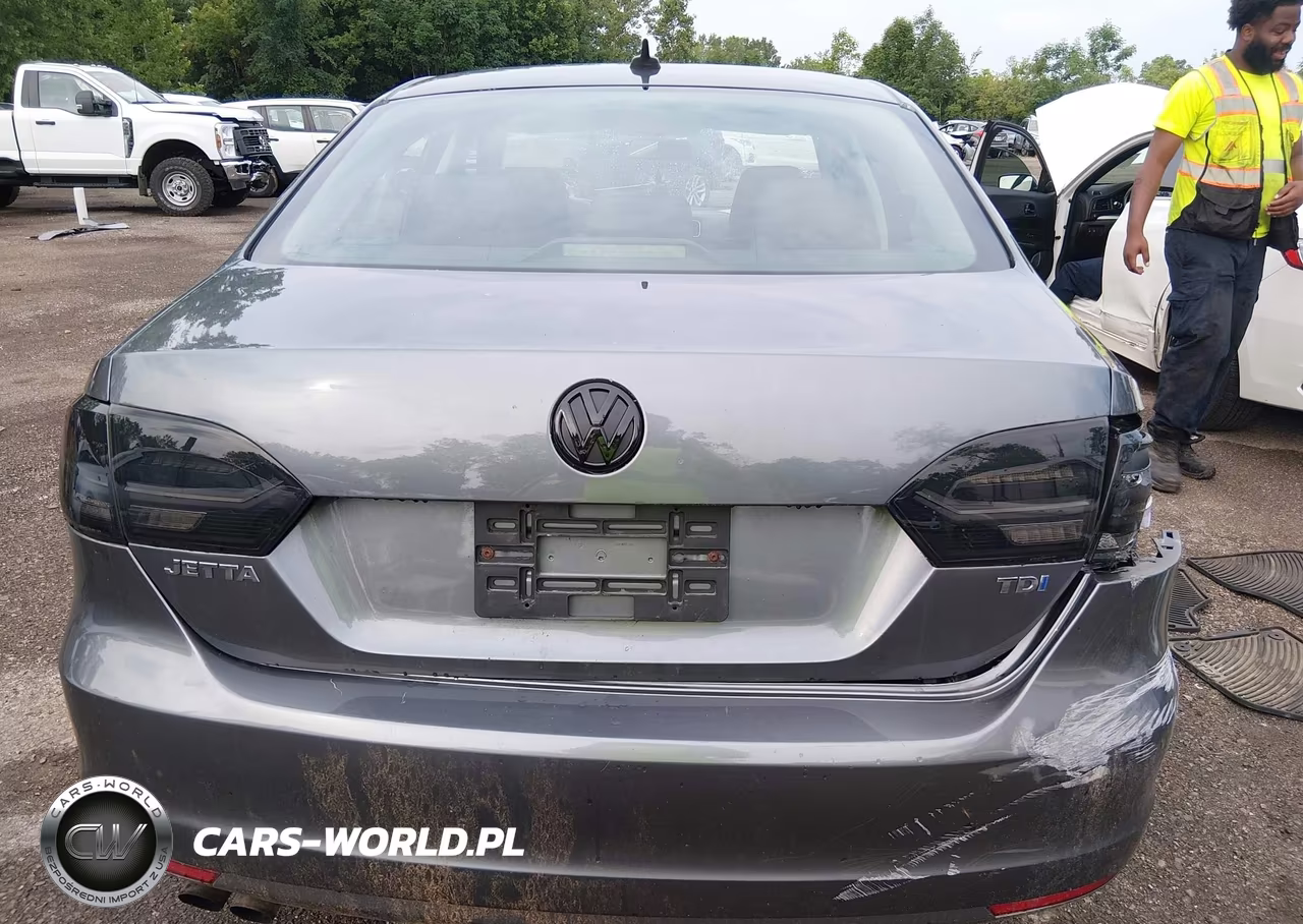 2013 Volkswagen Jetta 2.0L Tdi VIN:3VW3L7AJ9DM443638 - 16