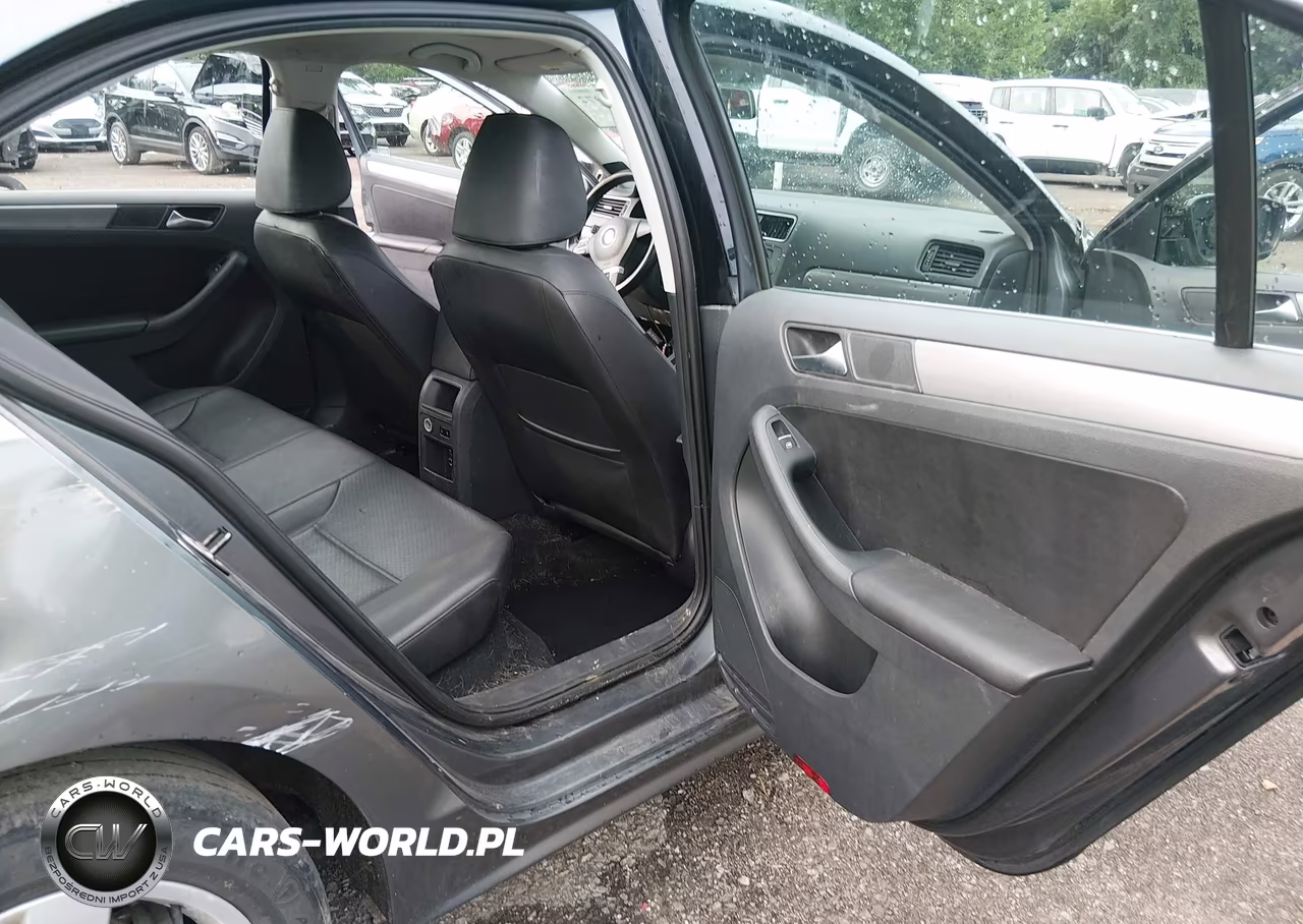 2013 Volkswagen Jetta 2.0L Tdi VIN:3VW3L7AJ9DM443638 - 8