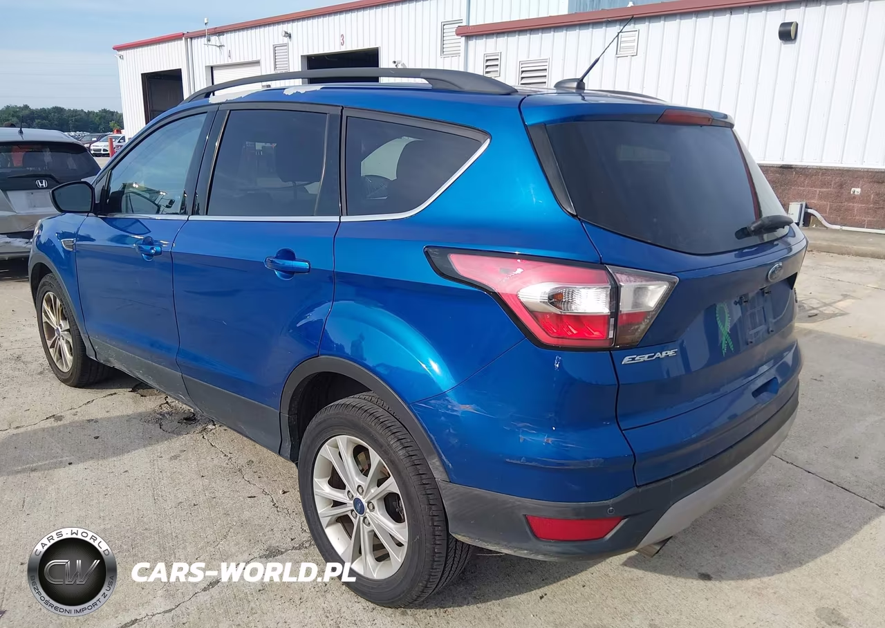 2017 Ford Escape Se VIN:1FMCU0GD6HUA37743 - 3