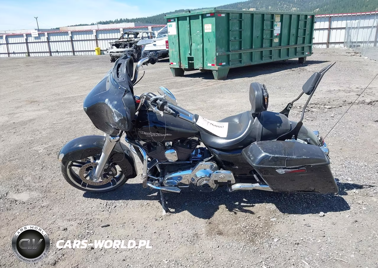 2016 Harley-Davidson Flhx Street Glide VIN:1HD1KBM17GB685799 - 14