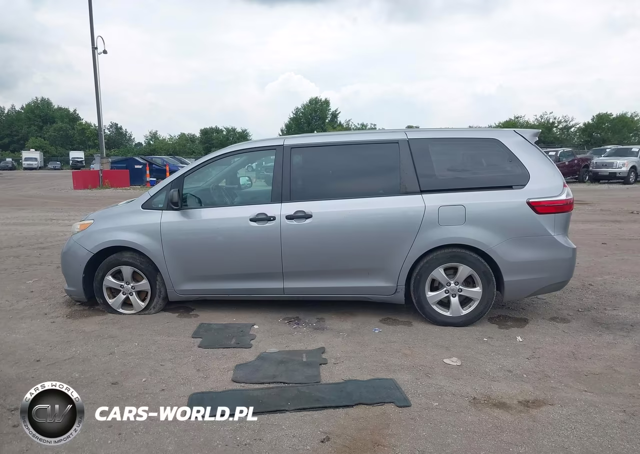 2015 Toyota Sienna L 7 Passenger VIN:5TDZK3DC8FS687550 - 13