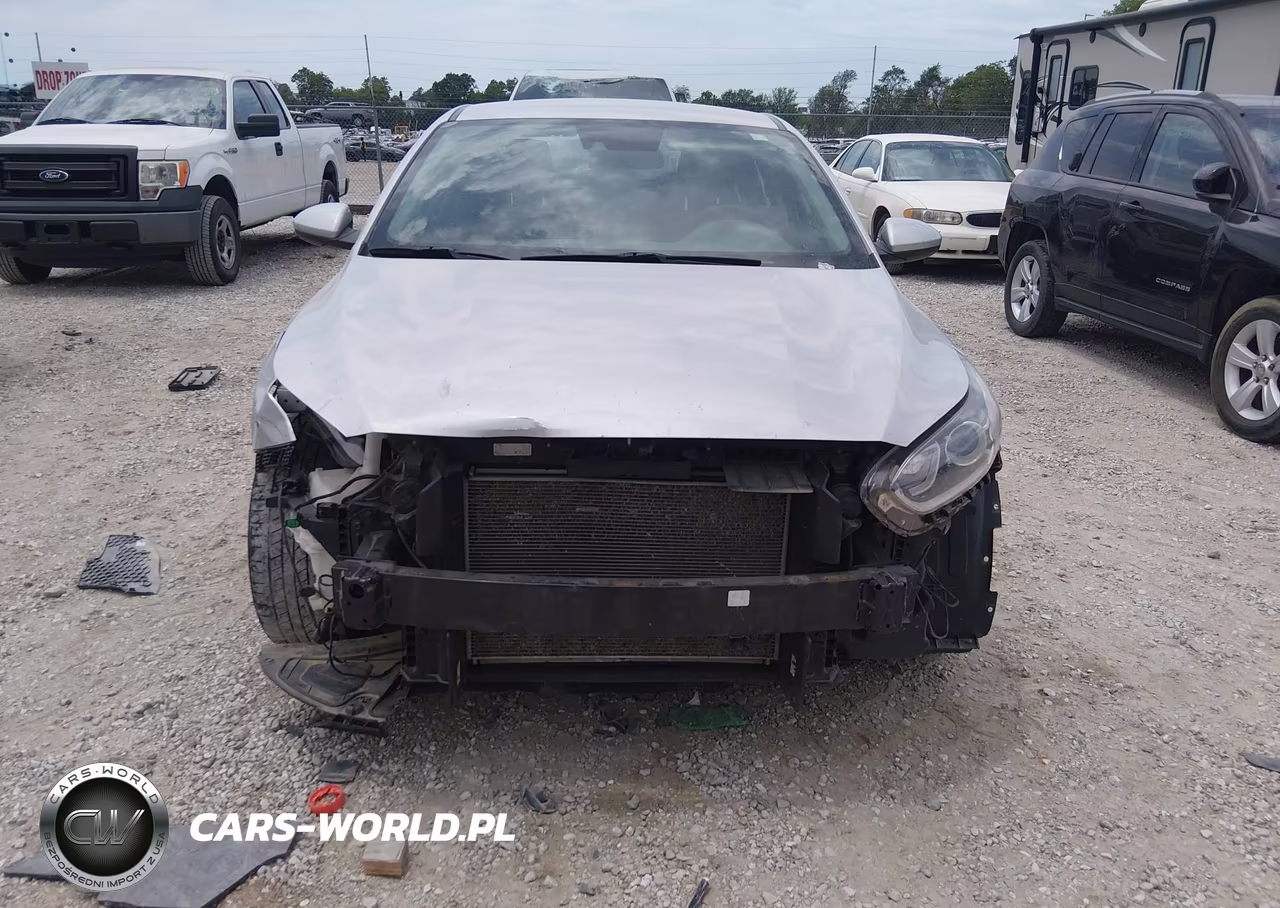2019 Kia Forte Lxs VIN:3KPF24AD3KE132760 - 12