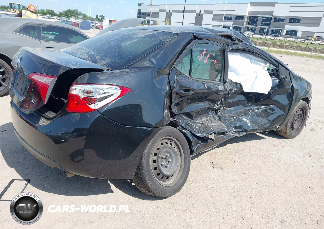 2019 Toyota Corolla Le VIN:5YFBURHE2KP862968 - 4