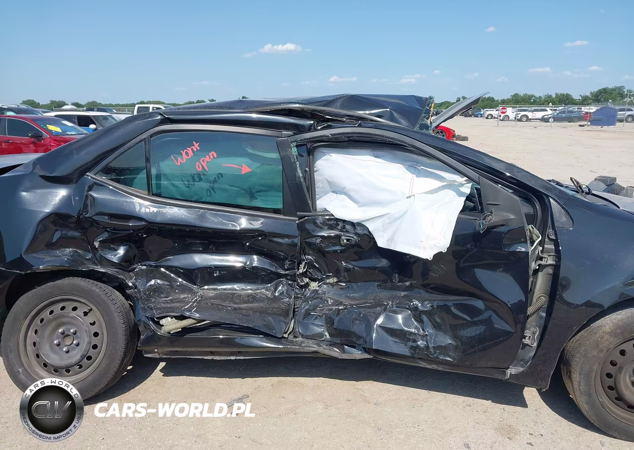 2019 Toyota Corolla Le VIN:5YFBURHE2KP862968 - 5