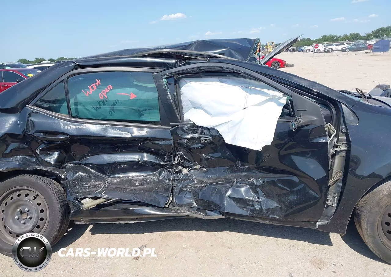 2019 Toyota Corolla Le VIN:5YFBURHE2KP862968 - 8