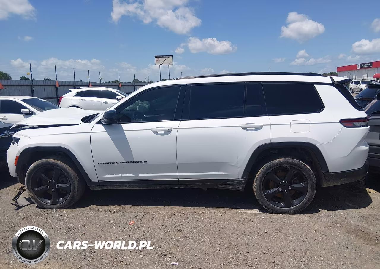 2023 Jeep Grand Cherokee L Altitude 4X4 VIN:1C4RJKAG4P8793858 - 14