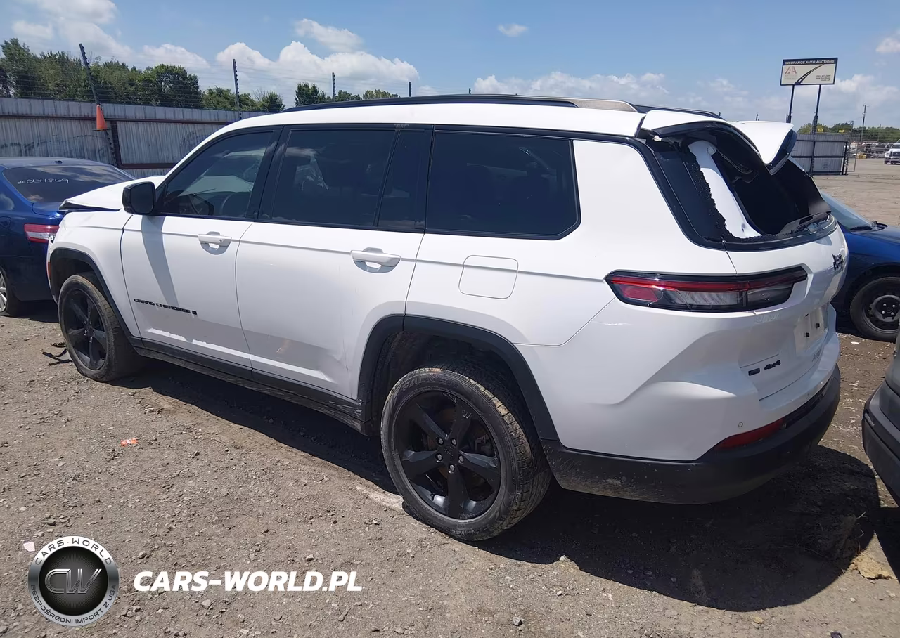 2023 Jeep Grand Cherokee L Altitude 4X4 VIN:1C4RJKAG4P8793858 - 3