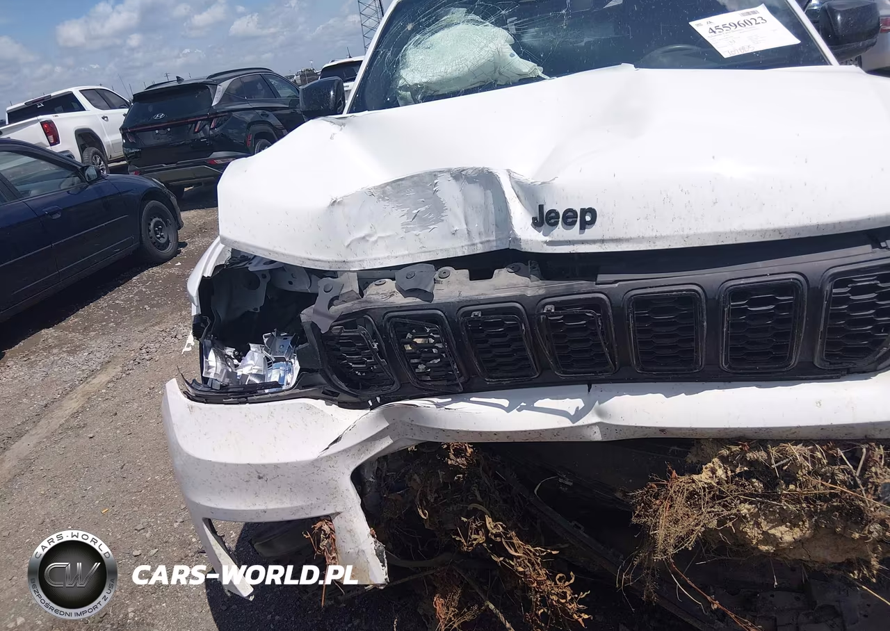 2023 Jeep Grand Cherokee L Altitude 4X4 VIN:1C4RJKAG4P8793858 - 6