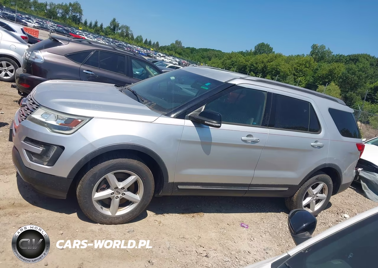 2016 Ford Explorer Xlt VIN:1FM5K8D83GGA52914 - 14