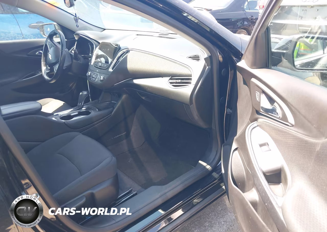 2018 Chevrolet Malibu Lt VIN:1G1ZD5ST9JF253146 - 5