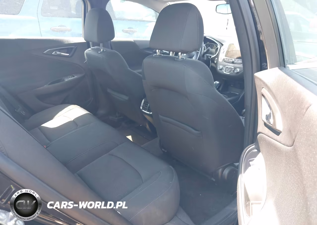 2018 Chevrolet Malibu Lt VIN:1G1ZD5ST9JF253146 - 8