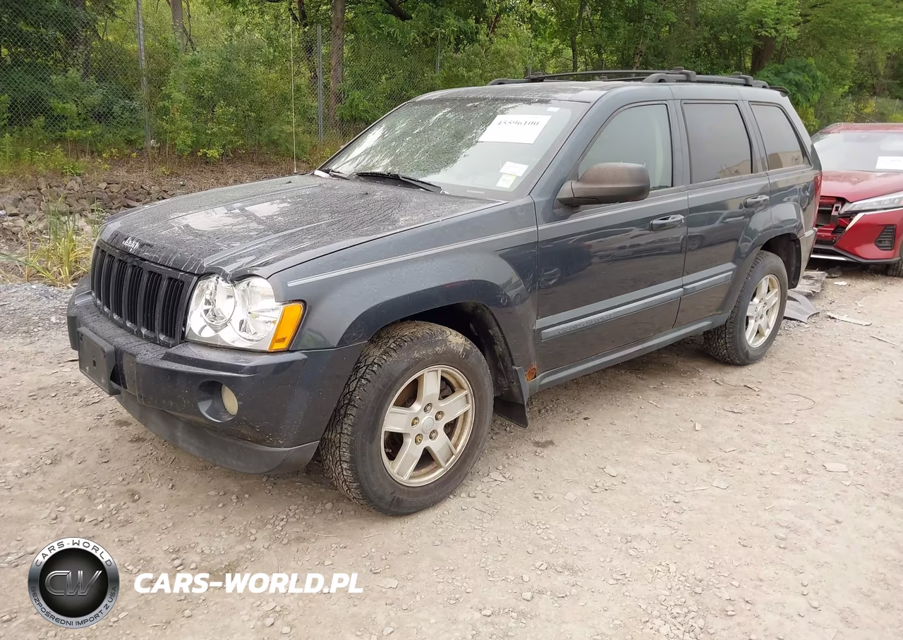 2007 Jeep Grand Cherokee Laredo VIN:1J8GR48K47C607151 - 2