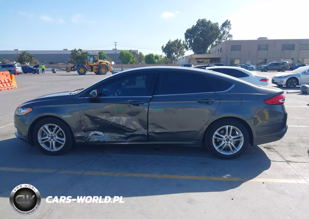 2018 Ford Fusion Hybrid Se VIN:3FA6P0LU2JR196874 - 14