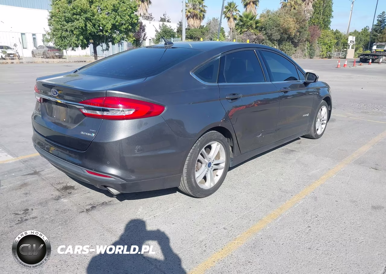 2018 Ford Fusion Hybrid Se VIN:3FA6P0LU2JR196874 - 4