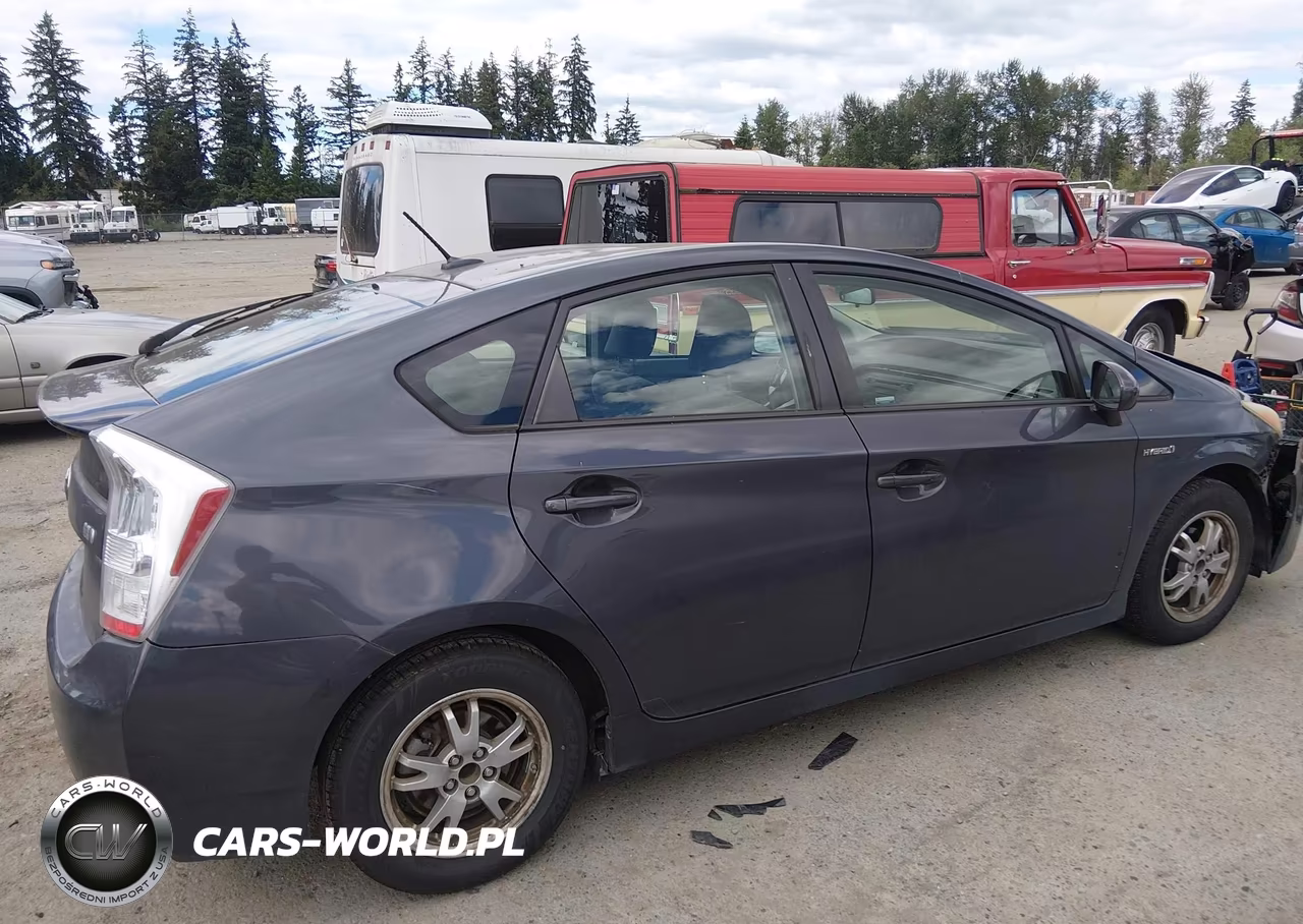 2011 Toyota Prius Three VIN:JTDKN3DU3B5311338 - 13
