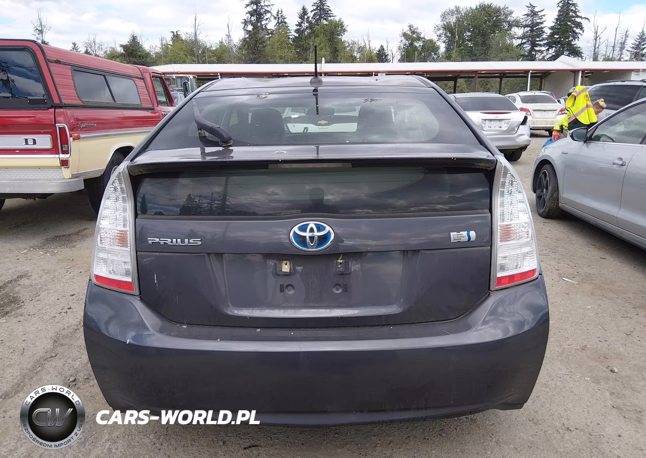 2011 Toyota Prius Three VIN:JTDKN3DU3B5311338 - 16