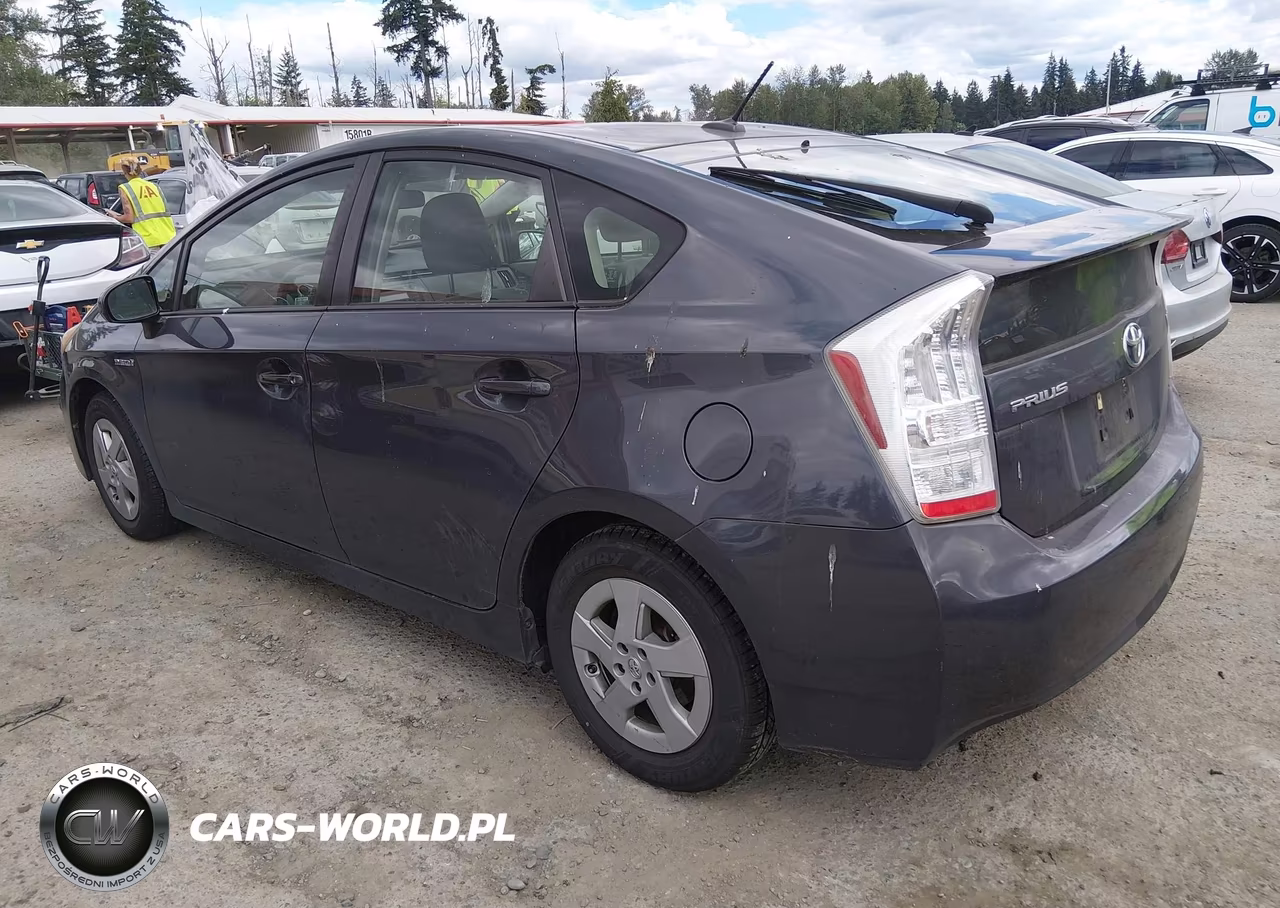 2011 Toyota Prius Three VIN:JTDKN3DU3B5311338 - 3