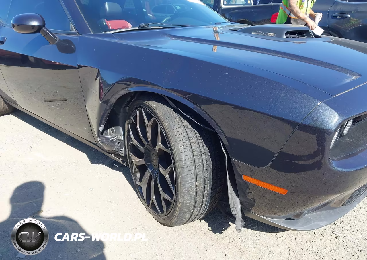 2016 Dodge Challenger R-T Plus Shaker VIN:2C3CDZBT1GH334951 - 18