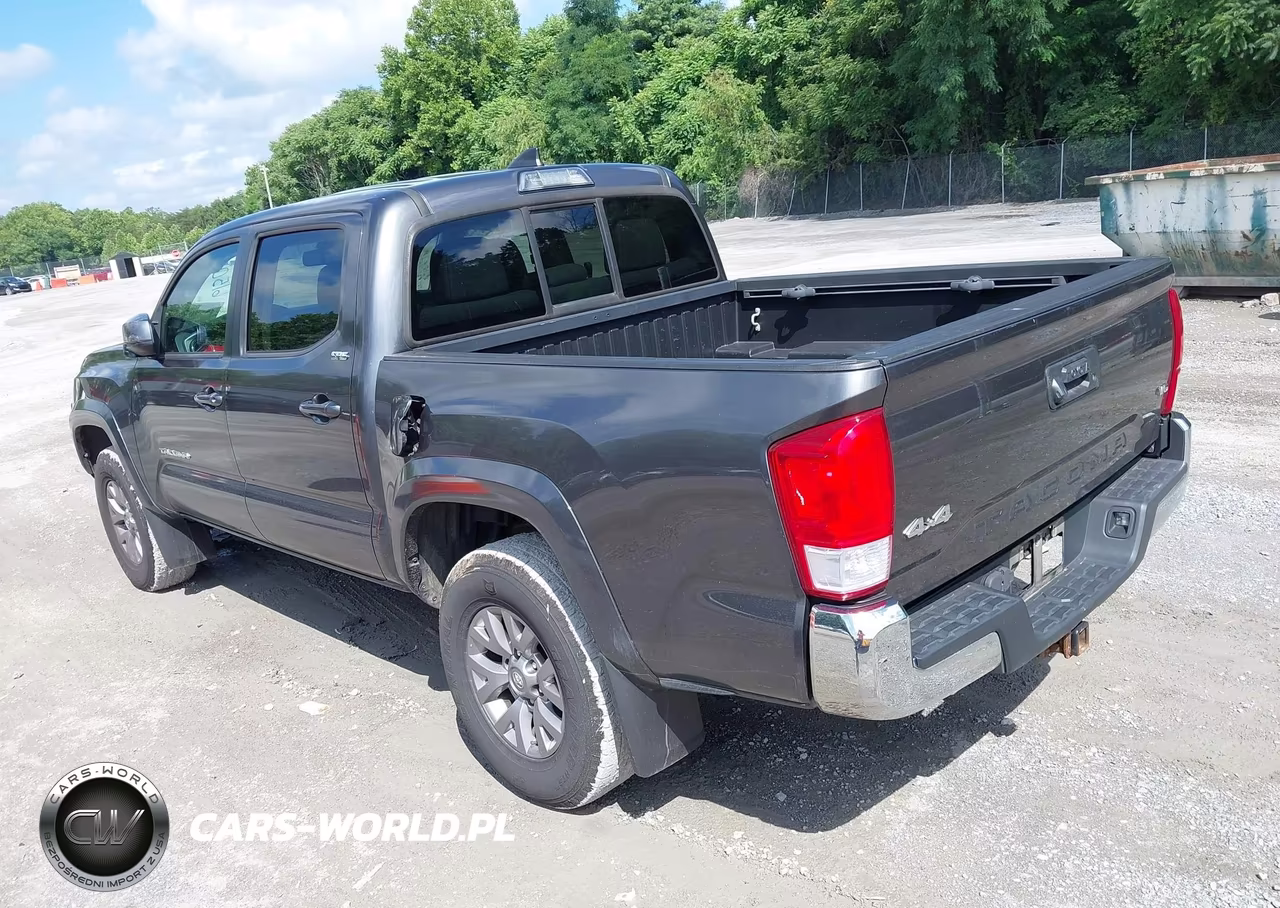 2017 Toyota Tacoma Sr5 V6 VIN:3TMCZ5AN7HM084577 - 3