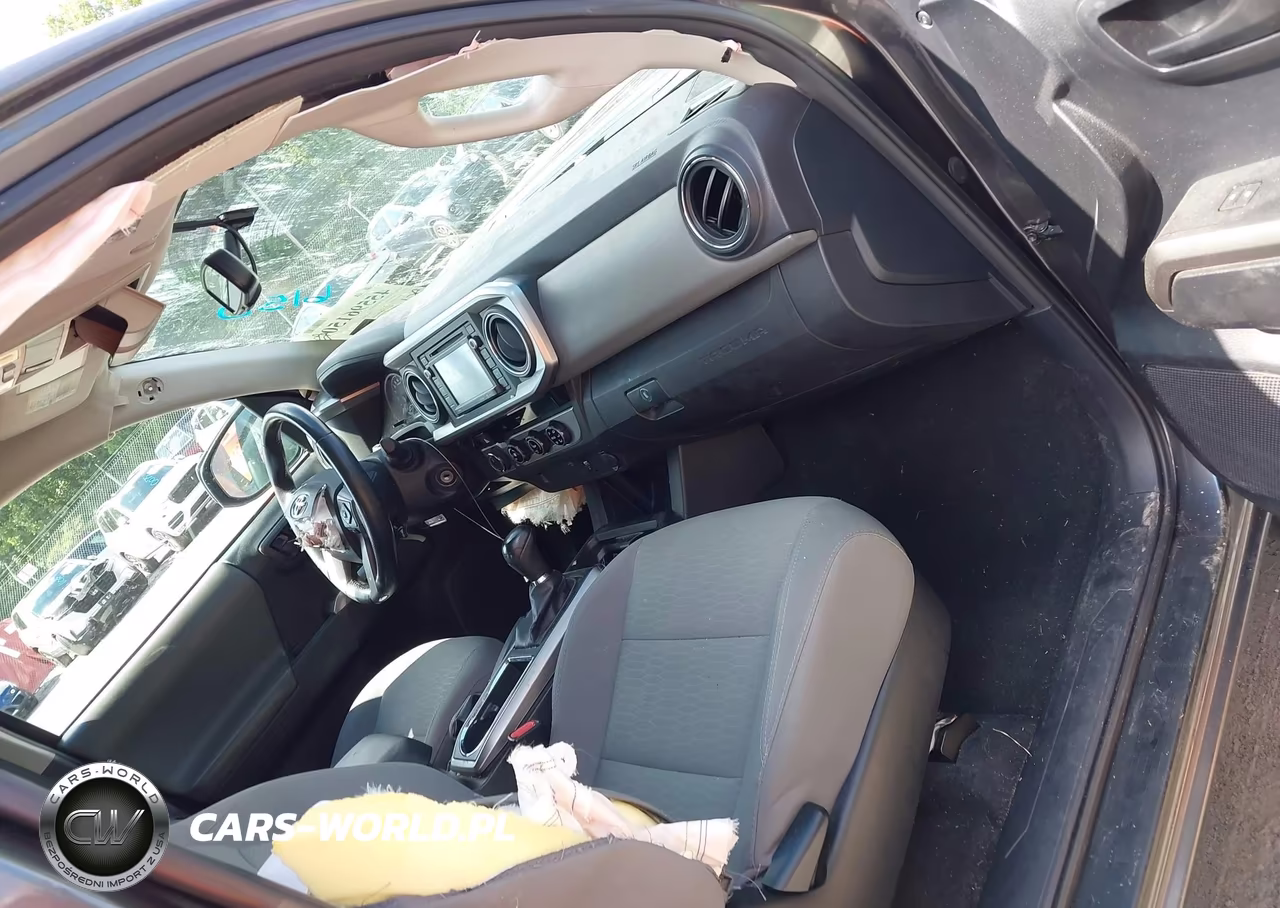 2017 Toyota Tacoma Sr5 V6 VIN:3TMCZ5AN7HM084577 - 5