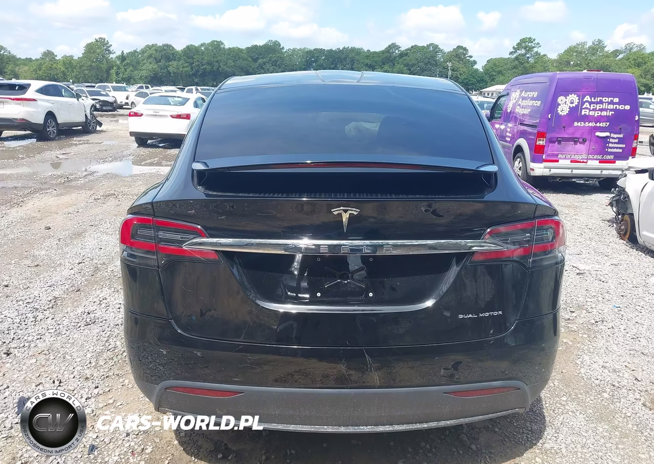 2020 Tesla Model X Long Range Dual Motor All-Wheel Drive-Long Range Plus Dual Motor All-Wheel Drive VIN:5YJXCDE21LF283683 - 16