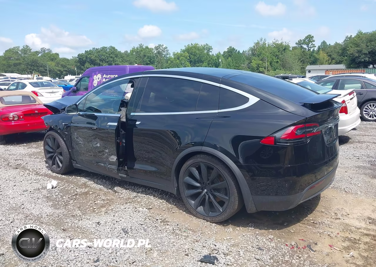 2020 Tesla Model X Long Range Dual Motor All-Wheel Drive-Long Range Plus Dual Motor All-Wheel Drive VIN:5YJXCDE21LF283683 - 3