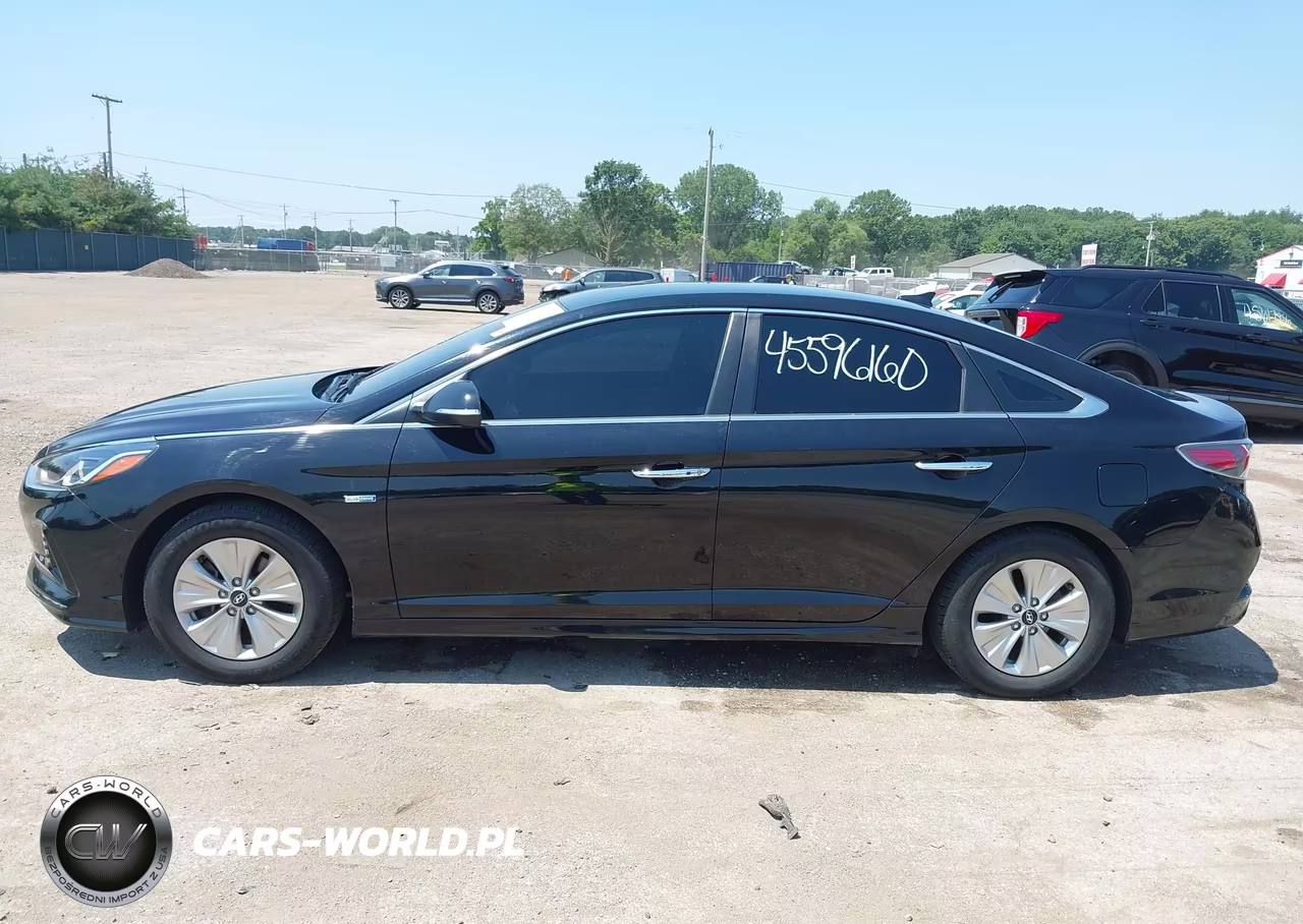 2019 Hyundai Sonata Hybrid Se VIN:KMHE24L37KA091189 - 14