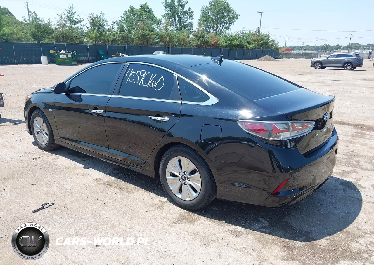 2019 Hyundai Sonata Hybrid Se VIN:KMHE24L37KA091189 - 3