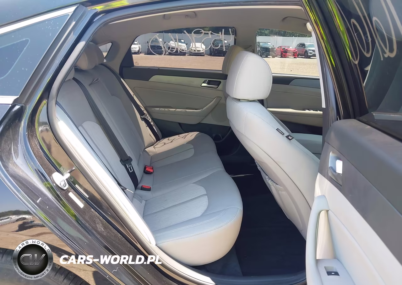 2019 Hyundai Sonata Hybrid Se VIN:KMHE24L37KA091189 - 8